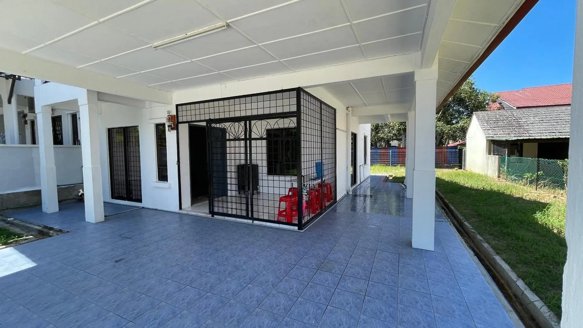 Contacten van Rahmani Homestay